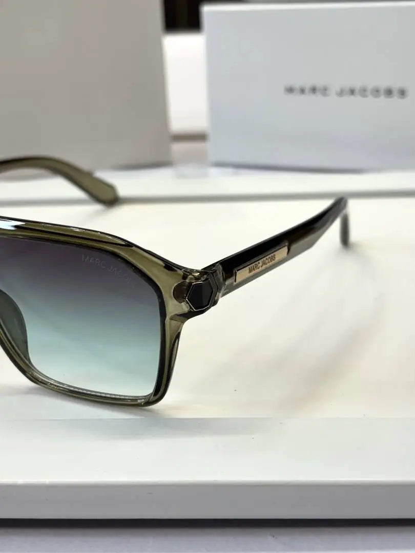 _Marc_jacobs_2343_