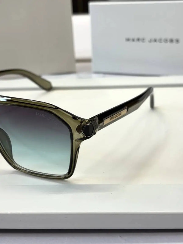 _Marc_jacobs_2343_
