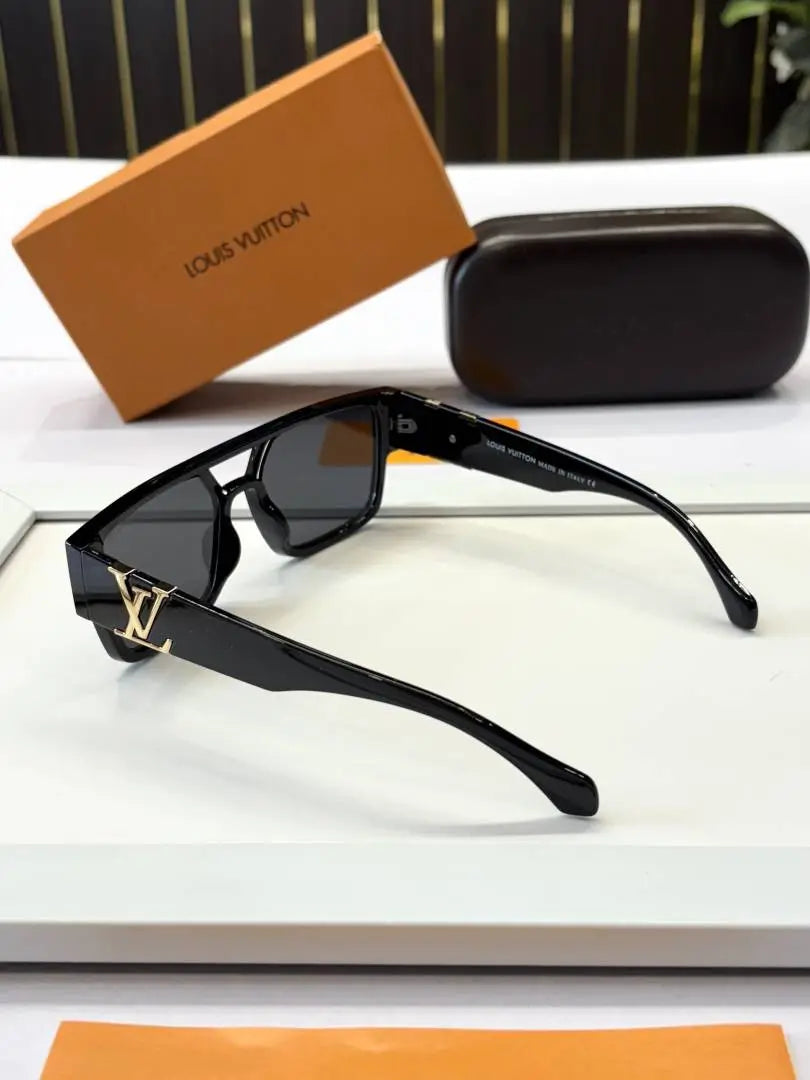 _Louis_vuitton_3346_blk