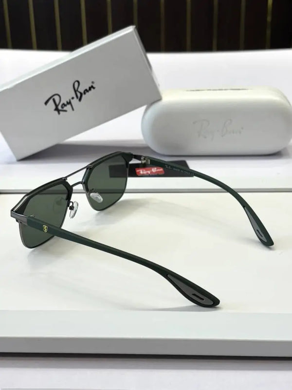 _Rayban_04_