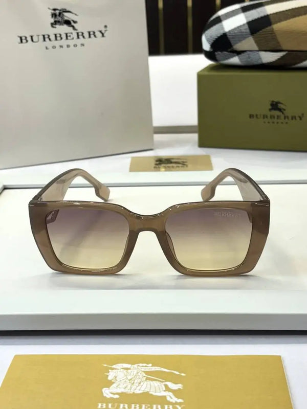 _Burberry_8258_for_her