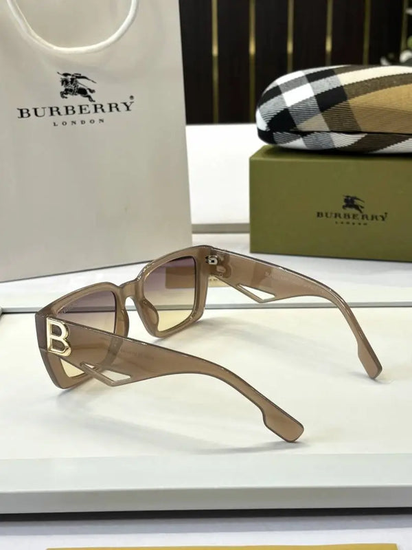 _Burberry_8258_for_her