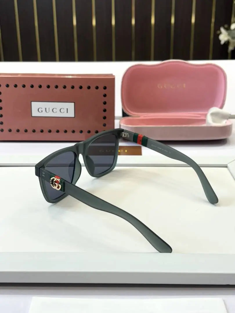 _Gucci_1390_green