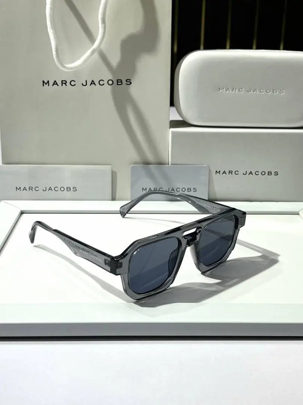_Marc_jacobs_3753_