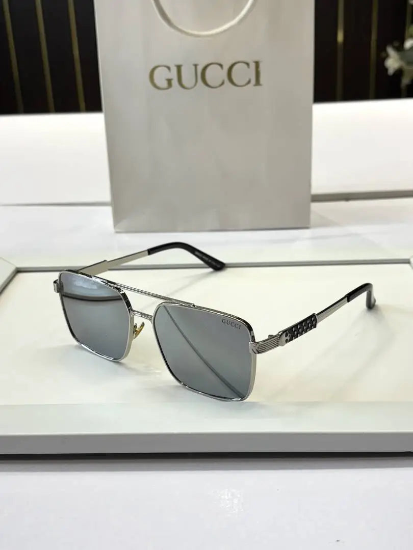 _Gucci_YH098_Silver_mercury