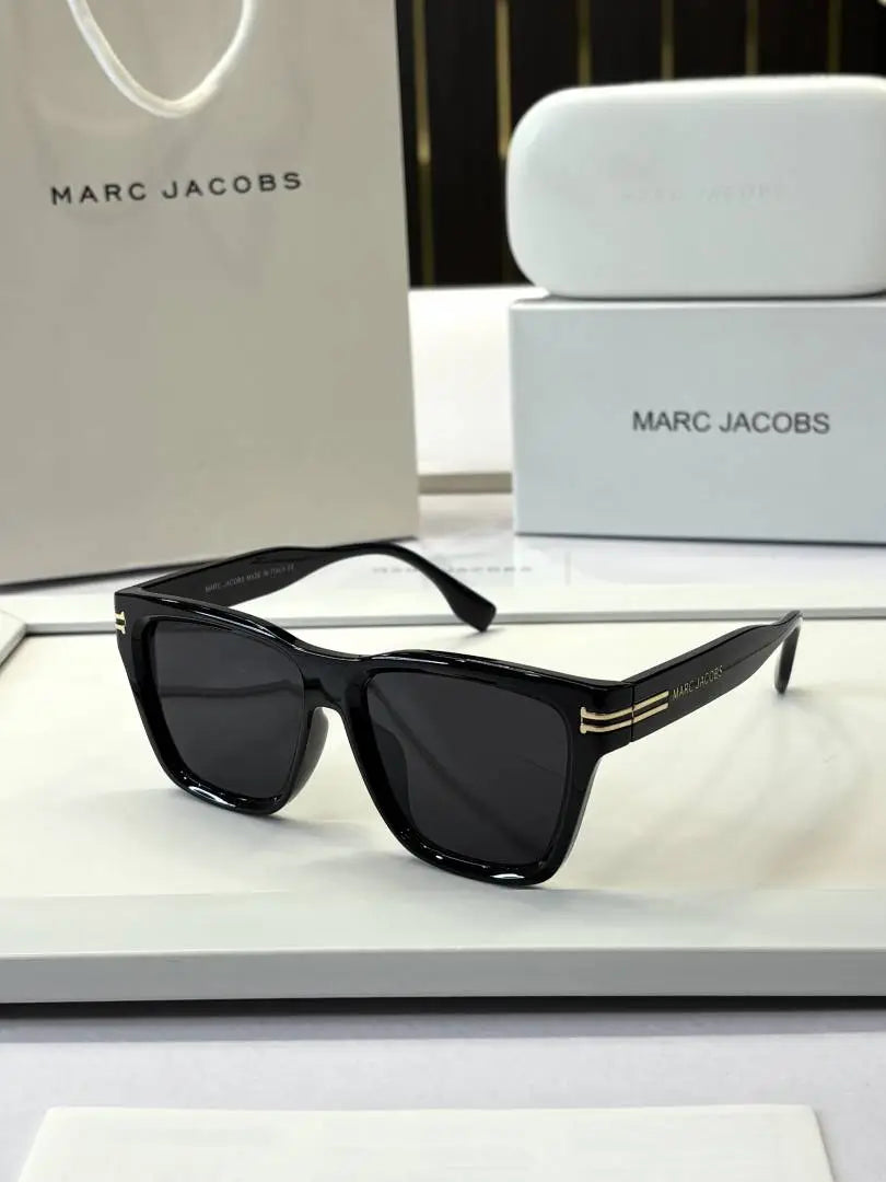 _Marc_jacobs_1002_blk