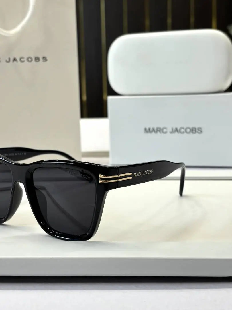 _Marc_jacobs_1002_blk