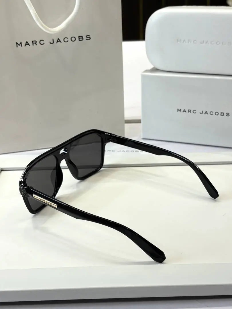 _Marc_jacobs_2343_blk