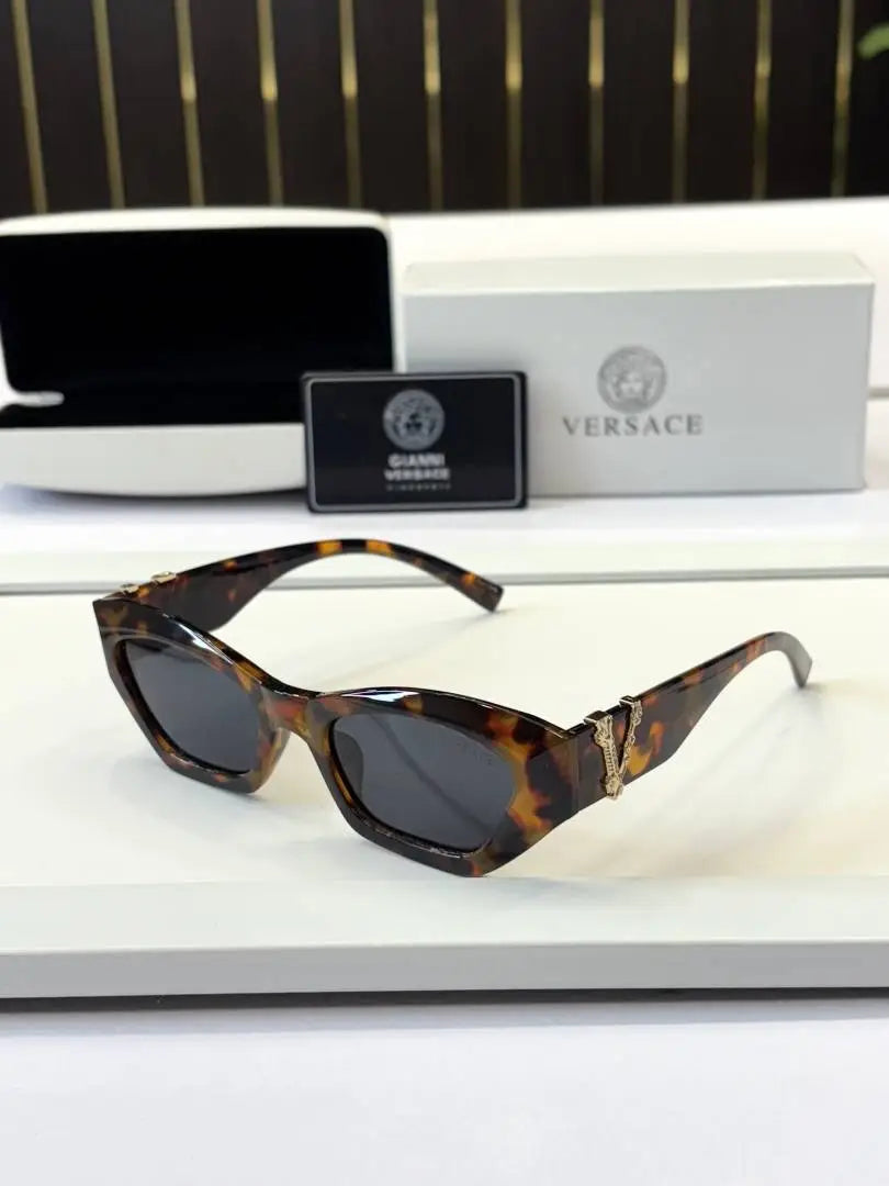 _Versace_601_