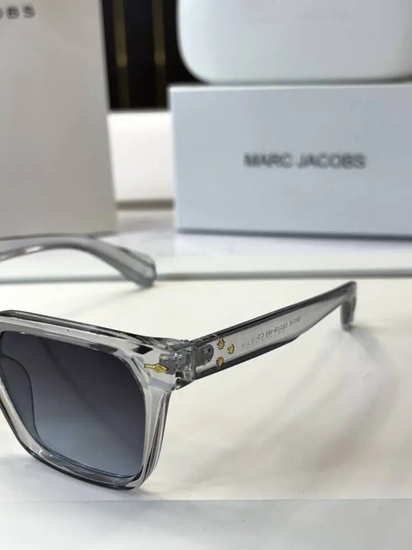 _Marc_jacobs_M11-6_