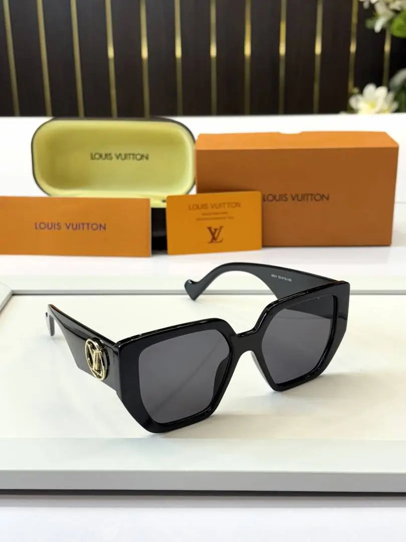 _Louis_vuitton_6041_blk