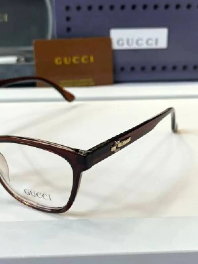 _Gucci_19150_frame