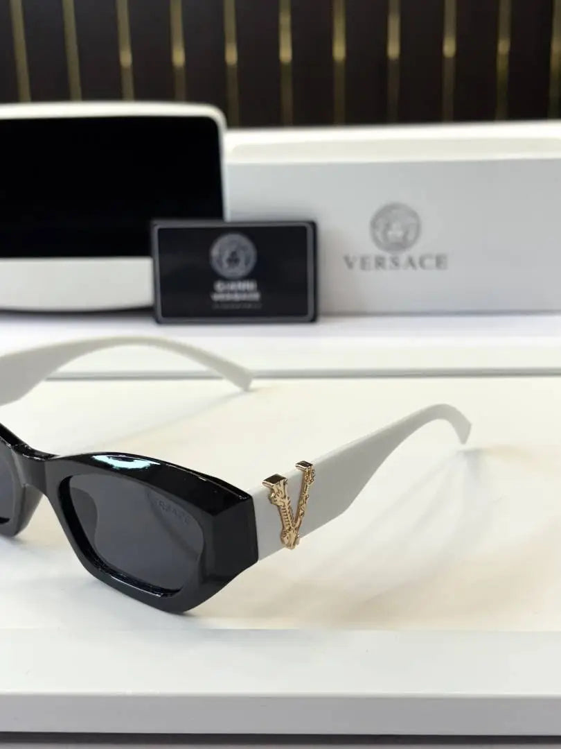 _Versace_601_white_blk