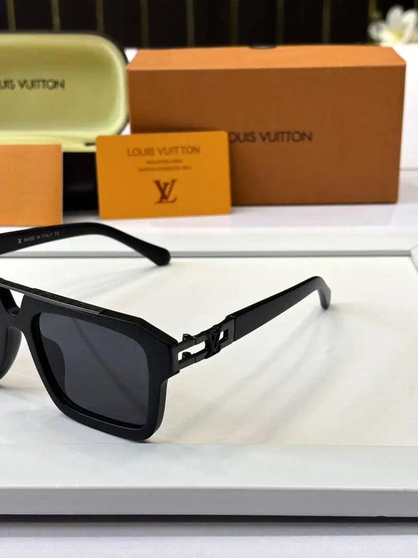 _Louis_vuitton_YH121_black_