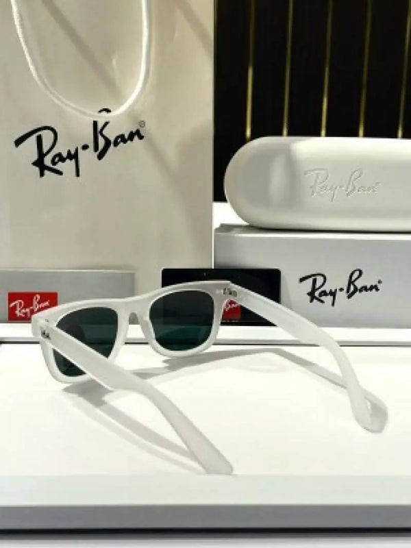 _Rayban_2140_white_green