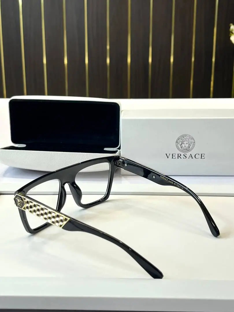 _Versace_frame