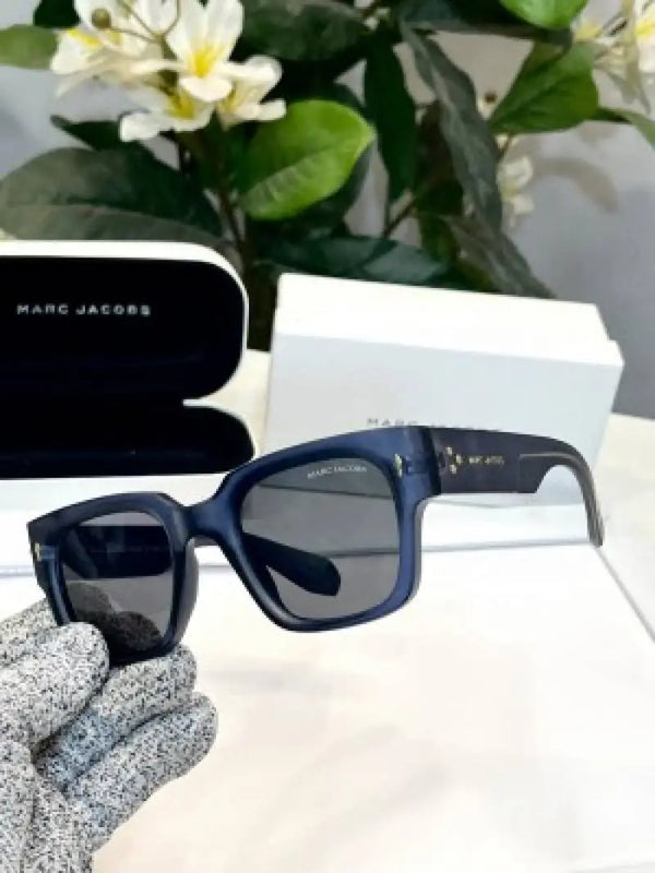 _Marc_jacobs_M1126_