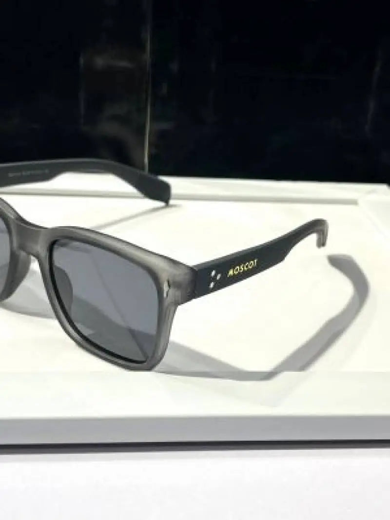 _Moscot_Originals_130_grey