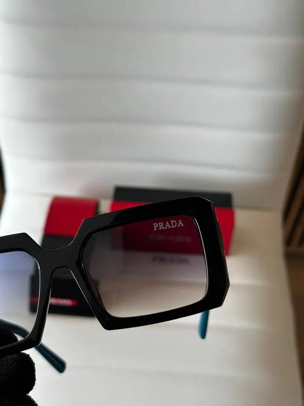 _Prada_milano_9104_for_her