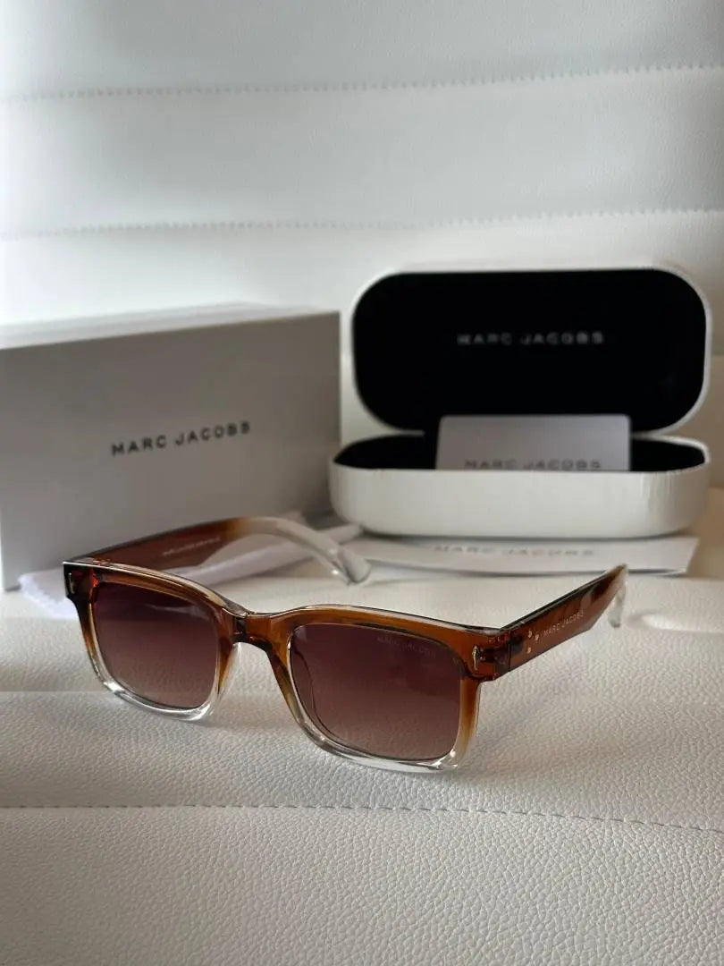 _Marc_jacobs_M11-12