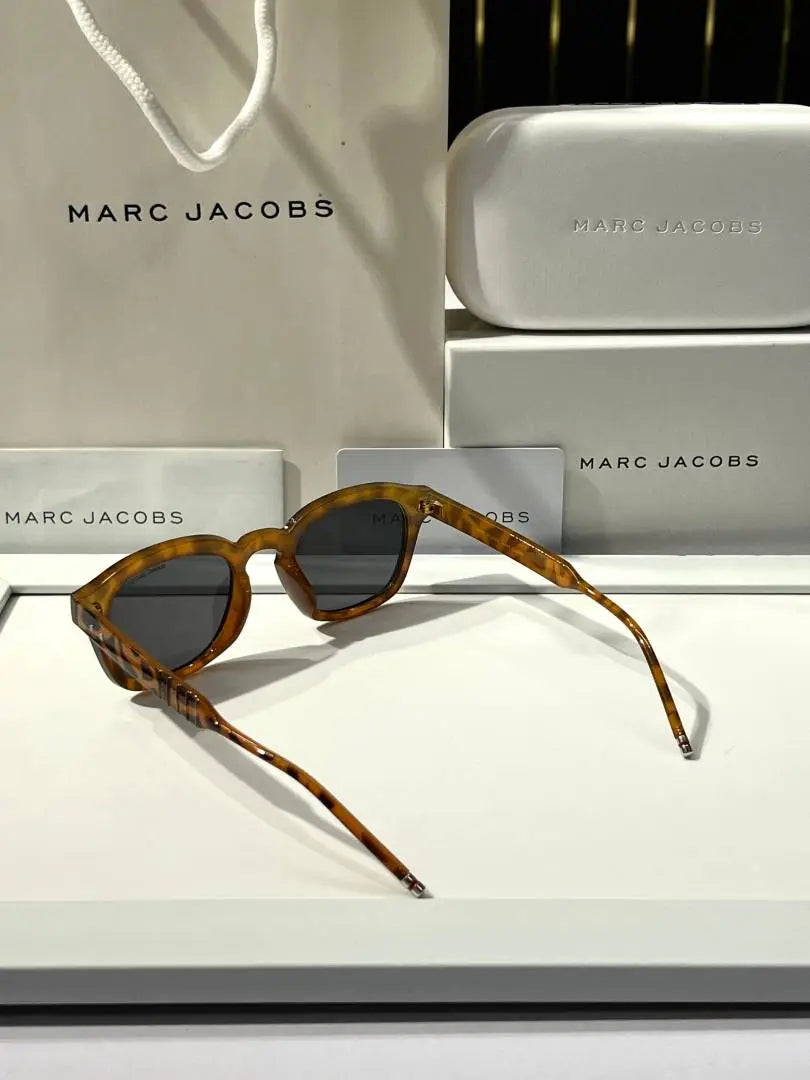 _Marc_jacobs_3317_