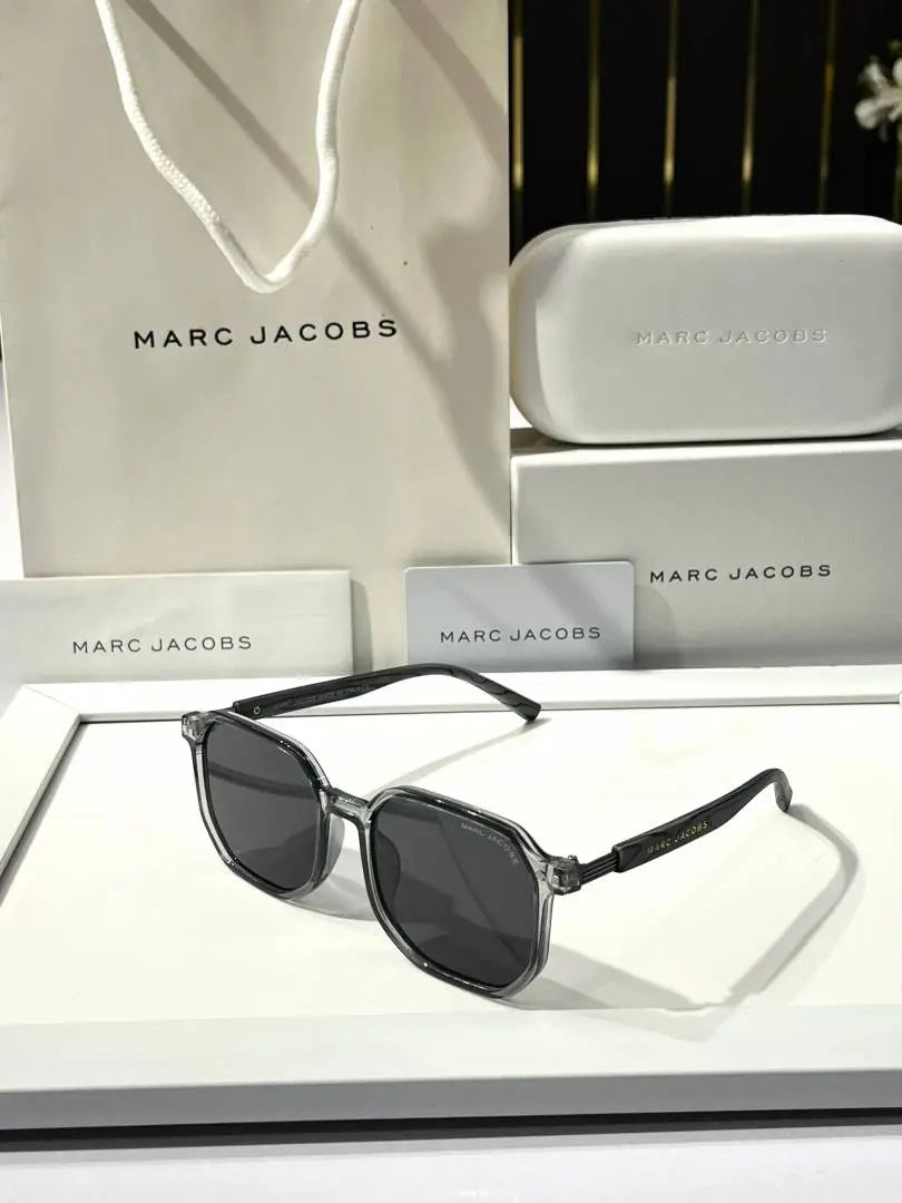 _Marc_jacobs_301_green