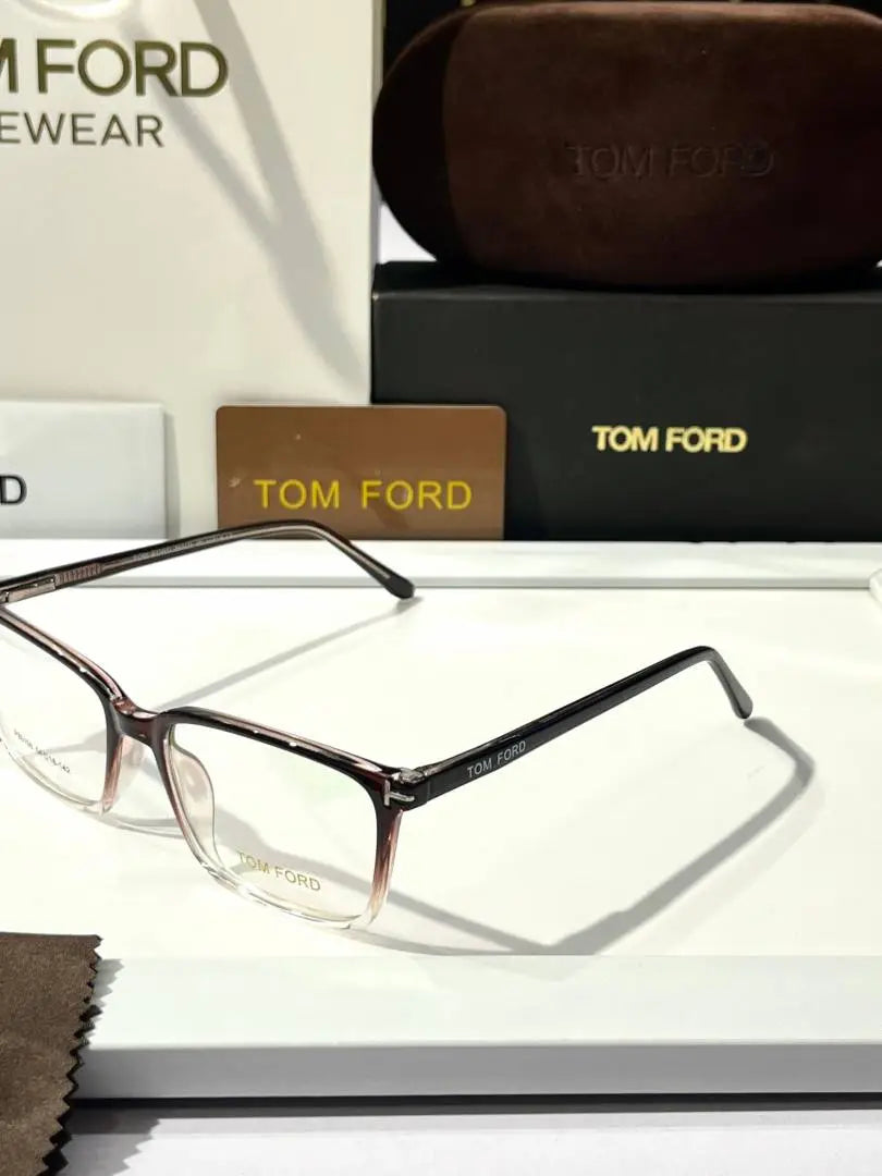 _Tom_ford_80108_frame