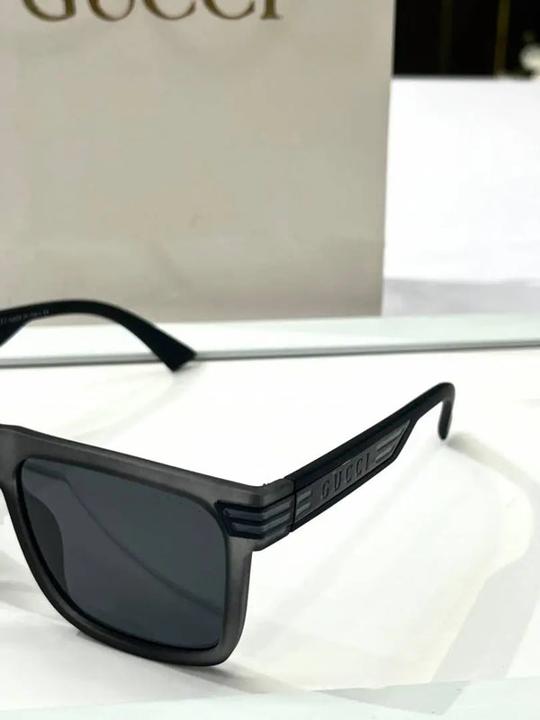 _Gucci_GG_534_grey_blk