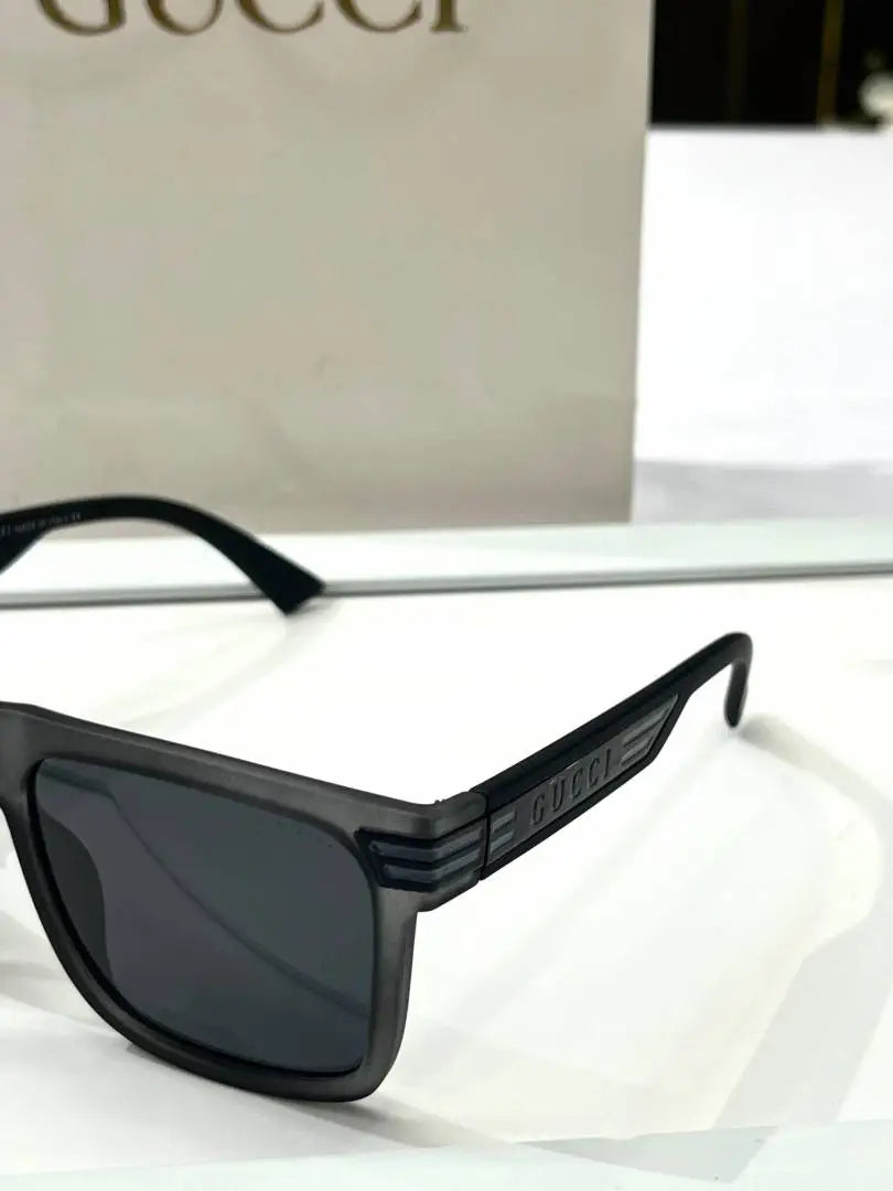 _Gucci_GG_534_grey_blk