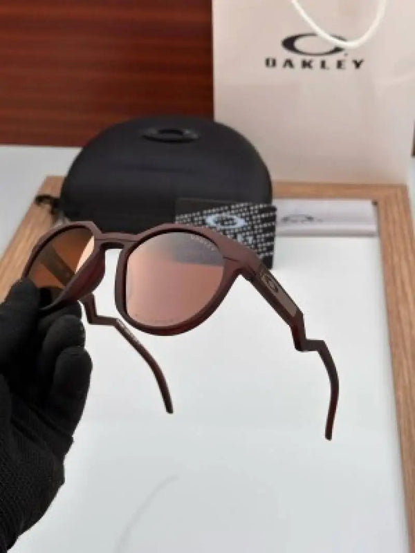 _Oakley_4919_brown