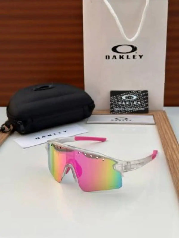 _Oakley_94002_