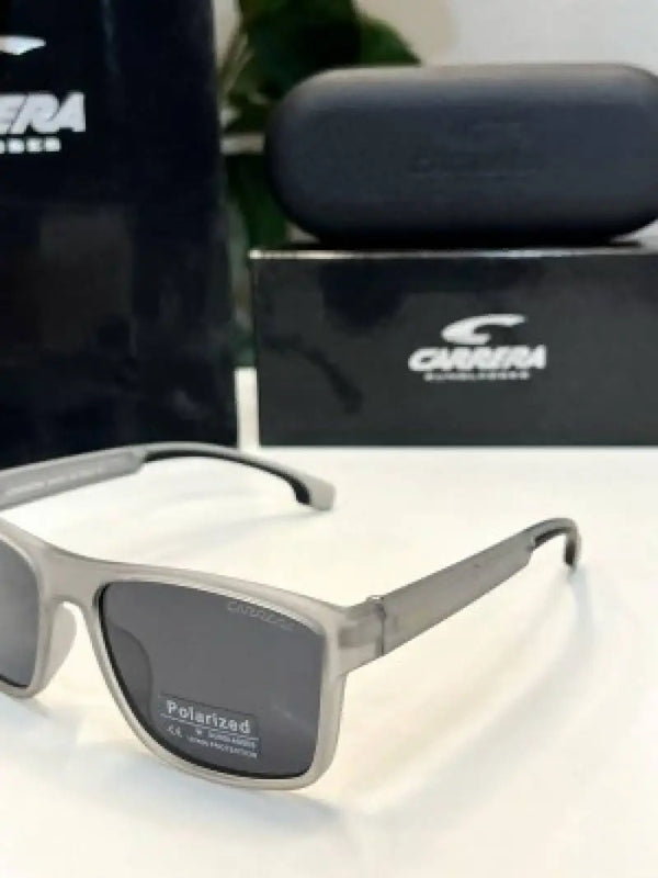 _Carrera_03_grey_polarized