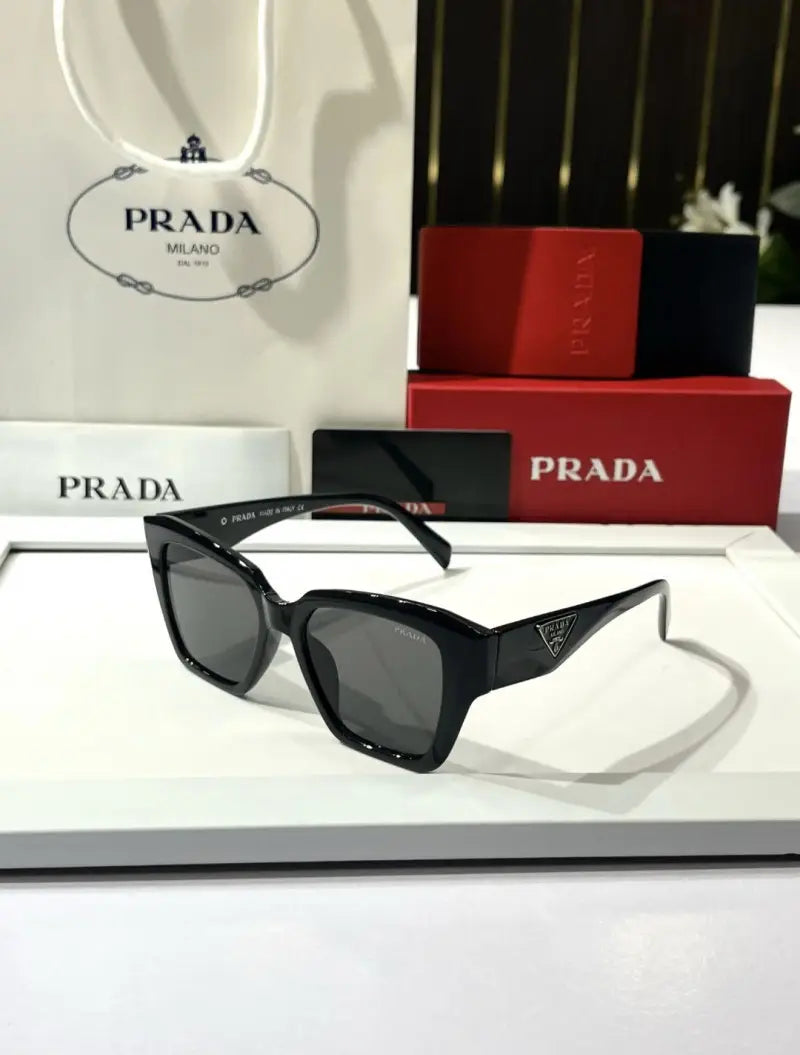 _Prada_9135_blk