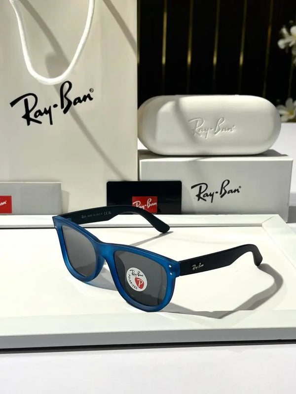 _Rayban_05023_reverse_wayfarer