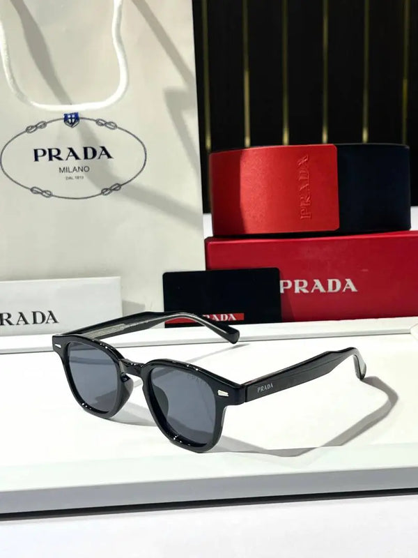 _Prada_YH_147_blk