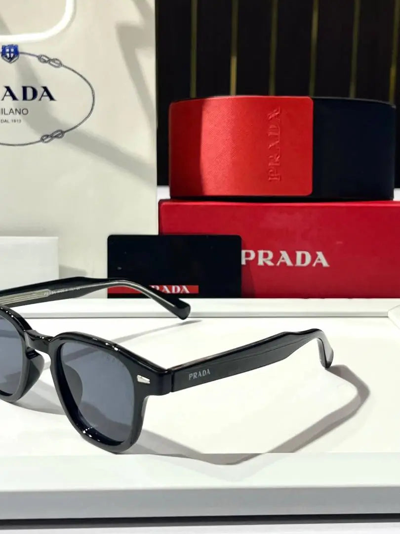 _Prada_YH_147_blk