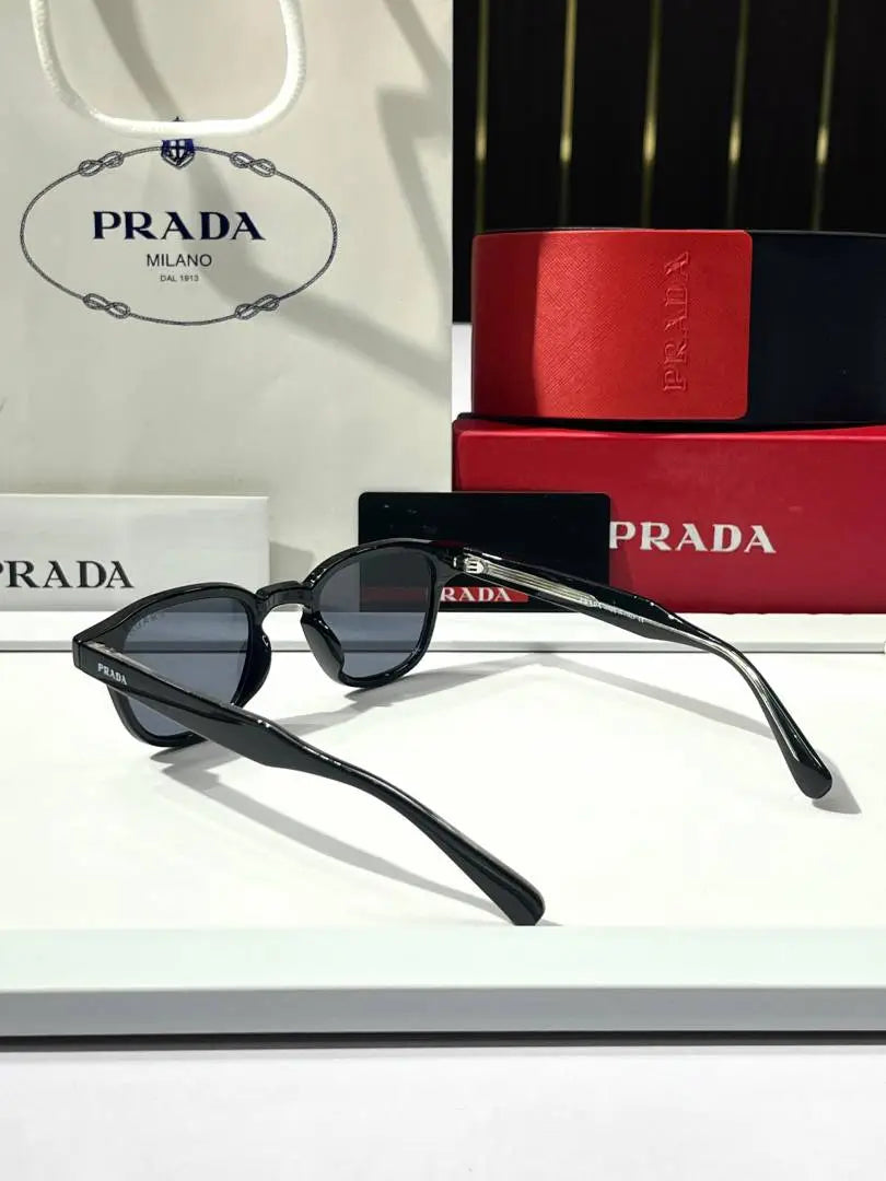 _Prada_YH_147_blk