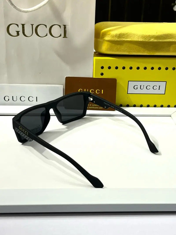 _Gucci_GG_1088_full_blk
