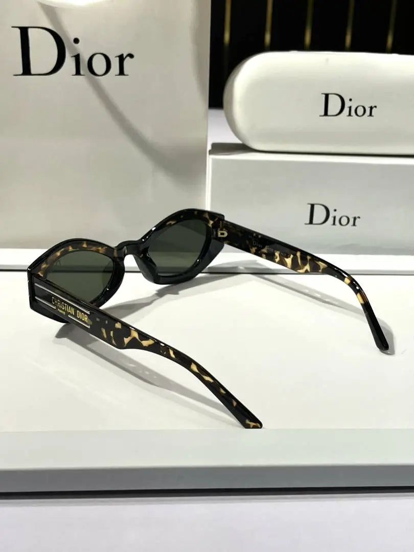 _Dior_3584_for_her