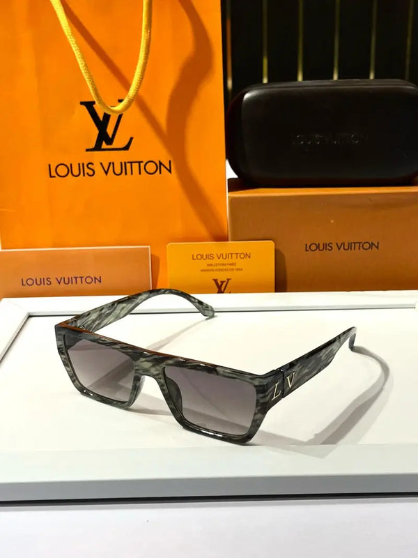 _Louis_vuitton_1342_black_chittah