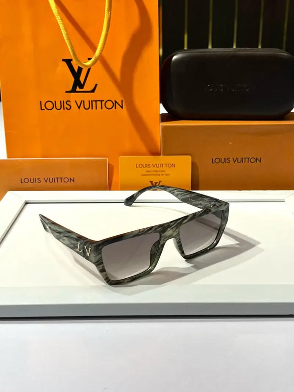 _Louis_vuitton_1342_black_chittah