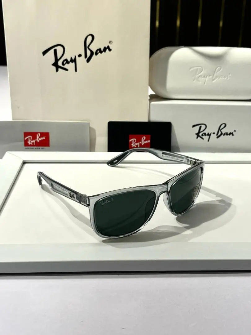 _Rayban_3575