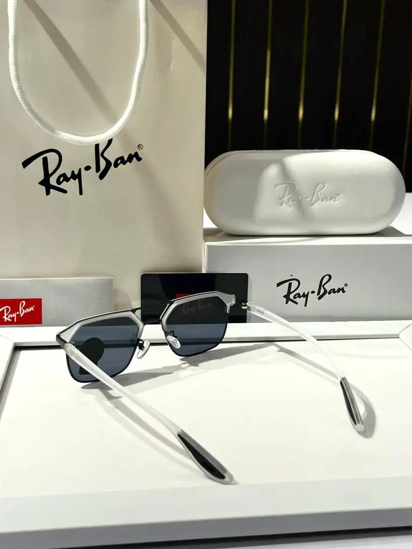 _Rayban_04_