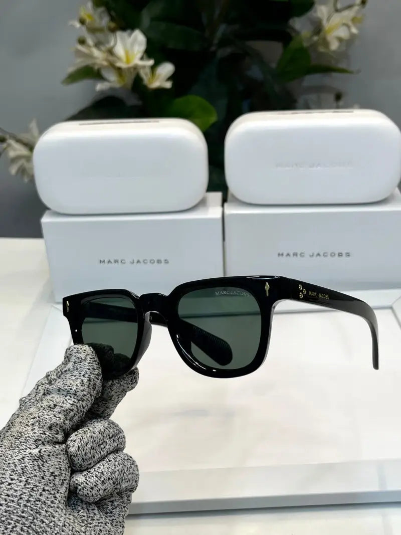 _Marc_jacobs_M1130_black