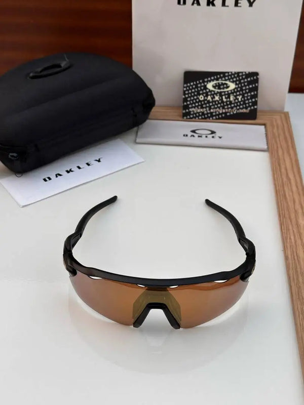 _Oakley_9208_