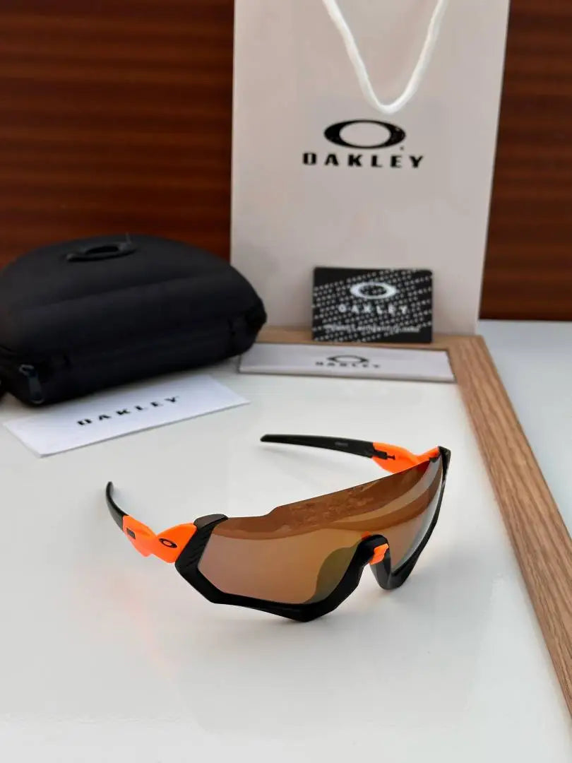 _Oakley_94001_