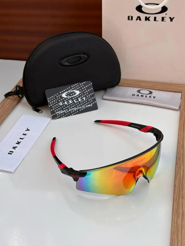 _Oakley_9471_black_red