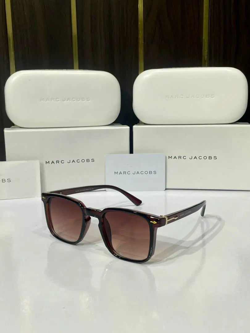 _Marc_jacobs_M113_brown
