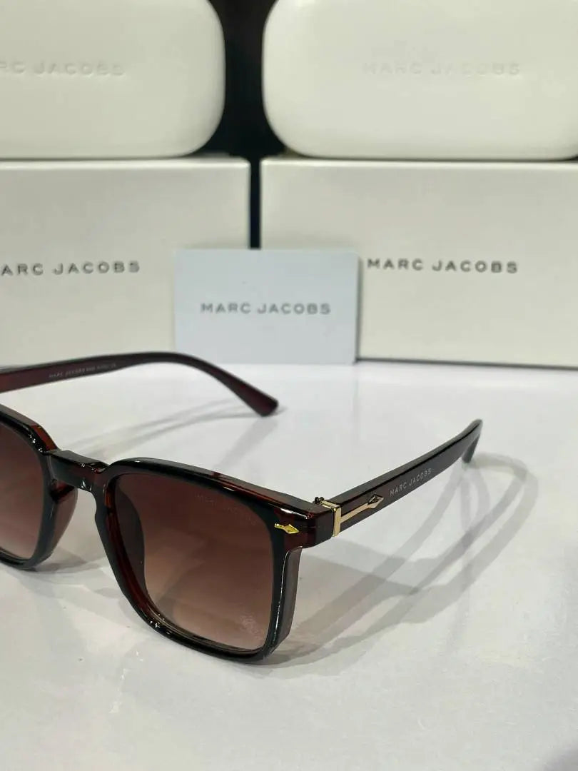_Marc_jacobs_M113_brown
