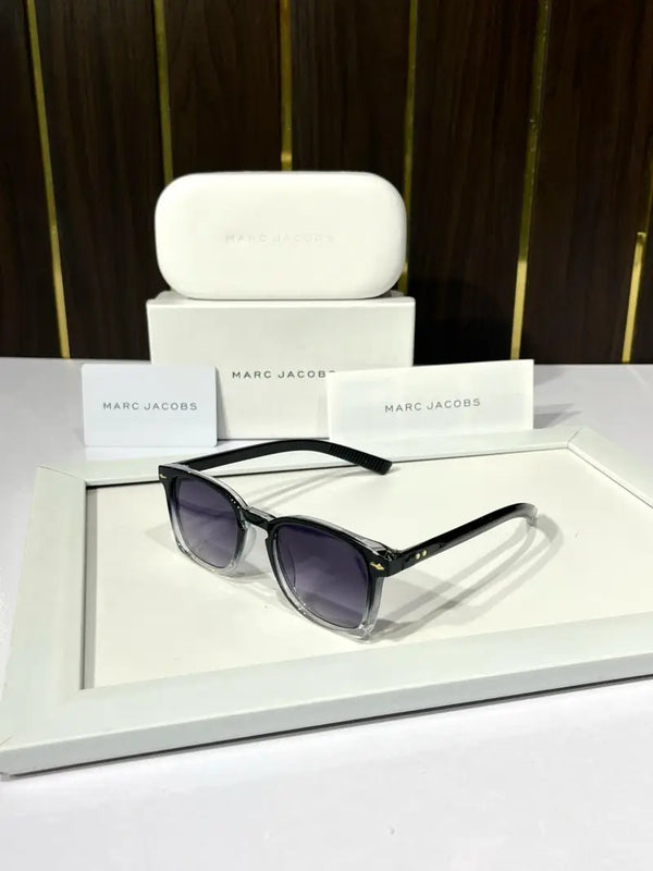 _Marc_jacobs_M65026